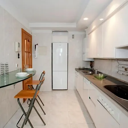 Luxury W/terrace Near The Wifi San Sebastian