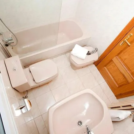 Luxury W/terrace Near The Wifi Apartment *